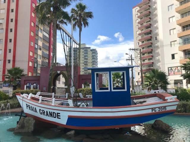 Casa Maravilhosa E Ampla Pe Na Areia Com Piscina, Area Gourmet Com Churrasqueira Em Deck Coberto Frente A Piscina, 4 Quartos Confortaveis E Espacosos, Sendo 2 Suites, Cozinha Americana E Sala De Jantar, Ampla Garagem Para 6 Carros - Mercado Na Rua Da ปรายากรันเด ภายนอก รูปภาพ